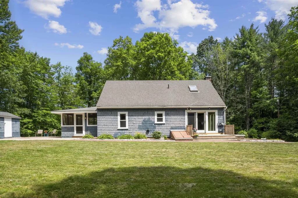 205 Grant Road Newmarket NH 03857