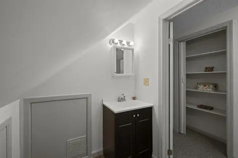 205 Grant Road Newmarket NH 03857