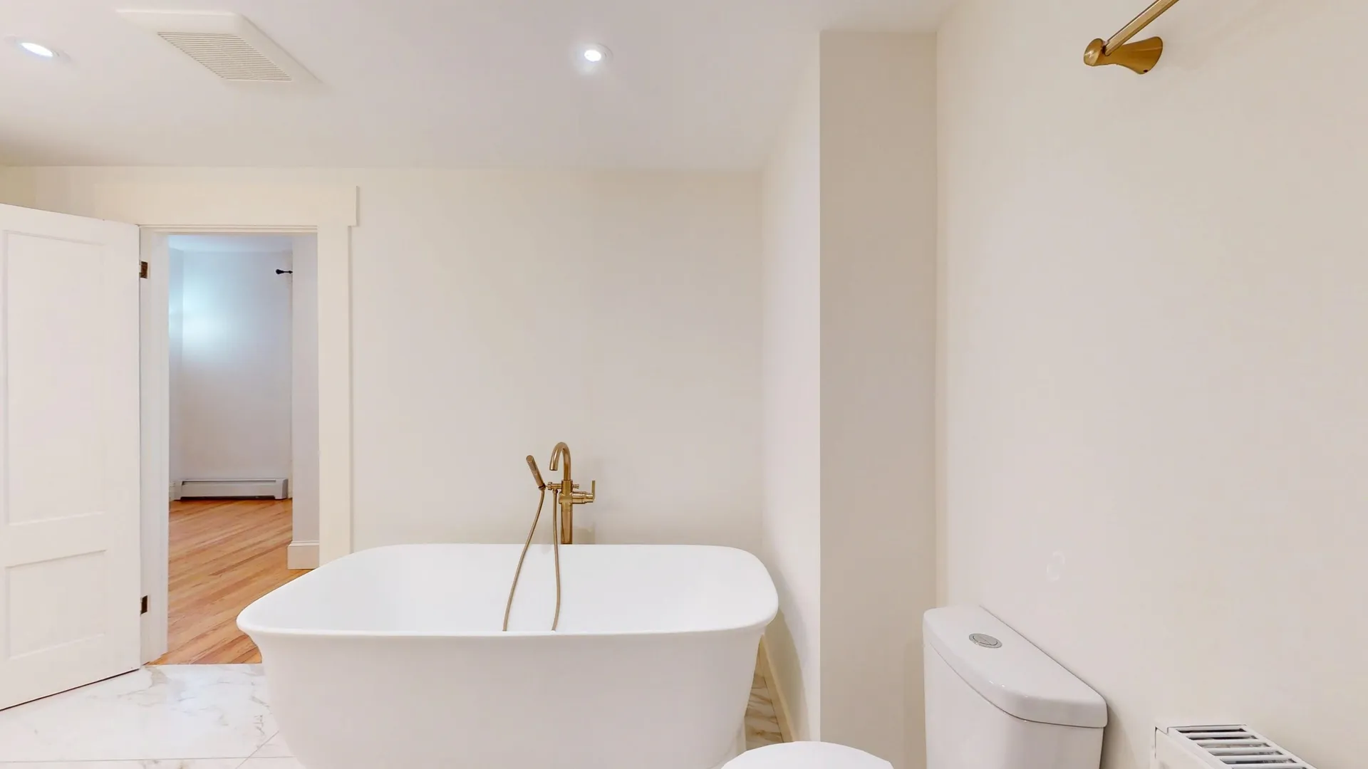 382 Hewitt Road Bristol VT 05443