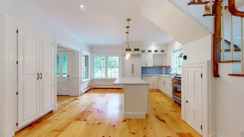 382 Hewitt Road Bristol VT 05443