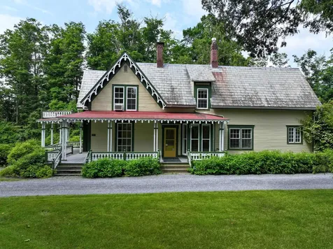 382 Hewitt Road Bristol VT 05443