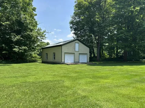 382 Hewitt Road Bristol VT 05443