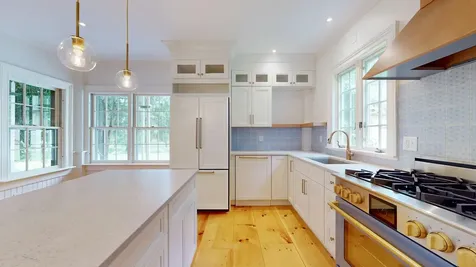 382 Hewitt Road Bristol VT 05443