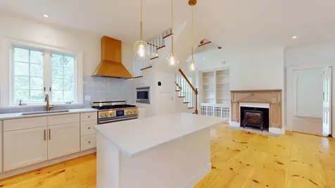 382 Hewitt Road Bristol VT 05443