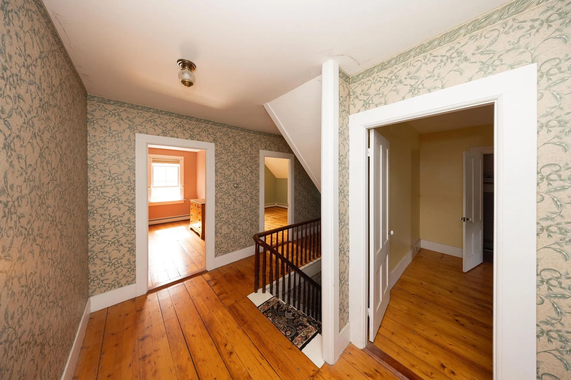 157 Thompson Road Chester VT 05143