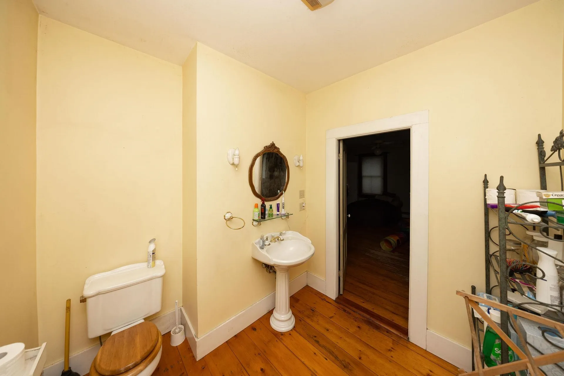 157 Thompson Road Chester VT 05143