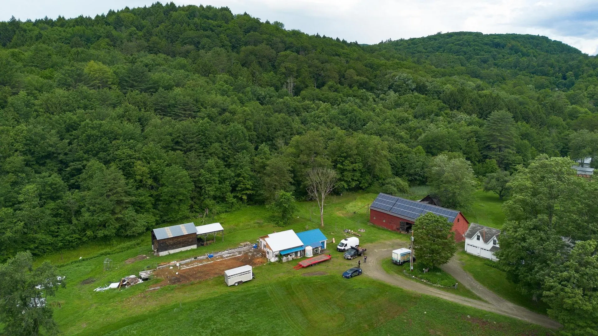 157 Thompson Road Chester VT 05143