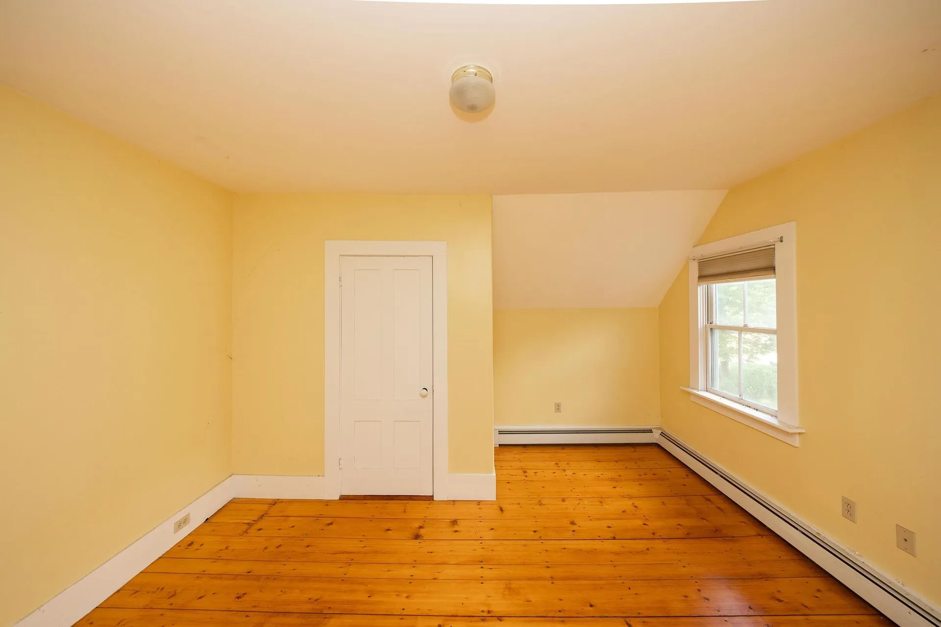 157 Thompson Road Chester VT 05143