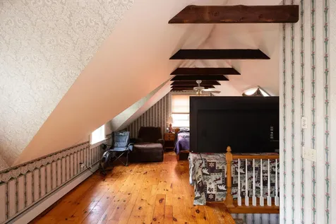 157 Thompson Road Chester VT 05143