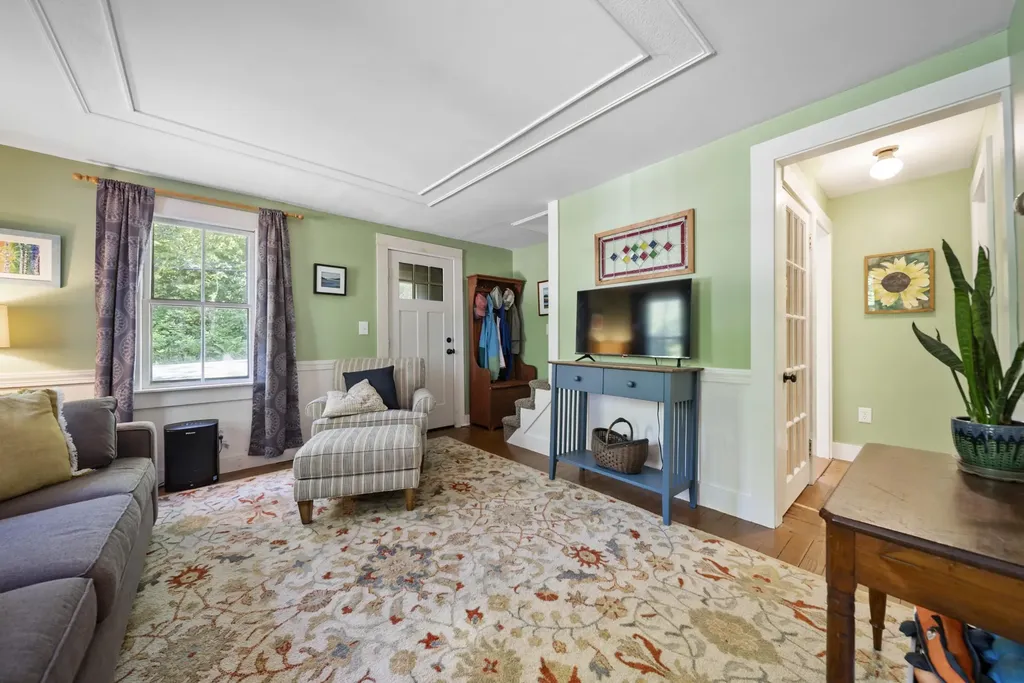 585 Governor Wentworth Highway Wolfeboro NH 03894