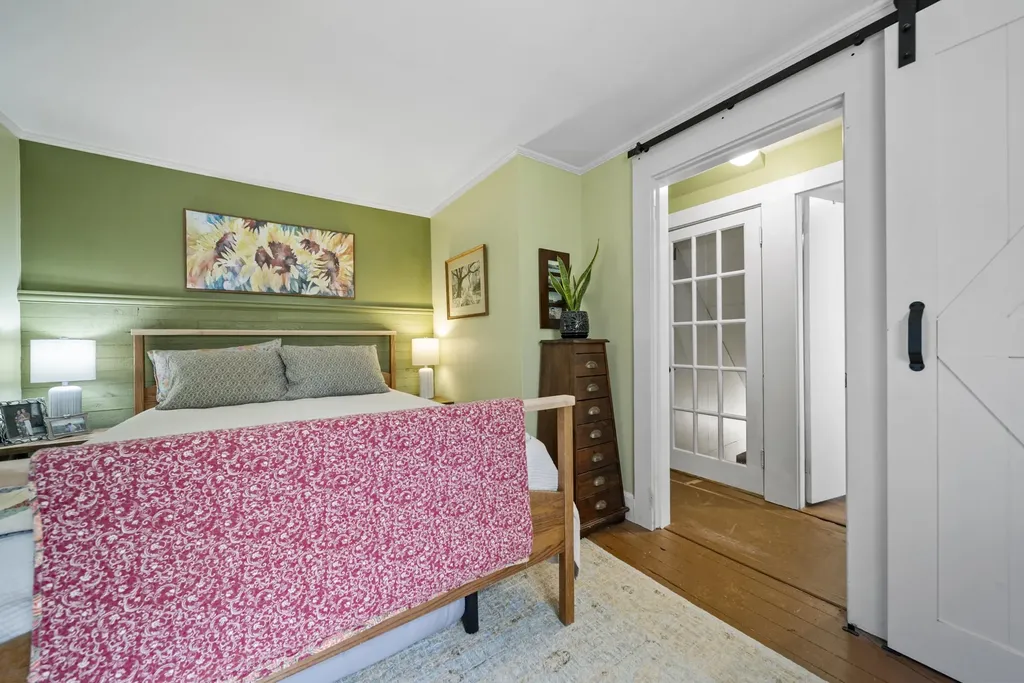 585 Governor Wentworth Highway Wolfeboro NH 03894