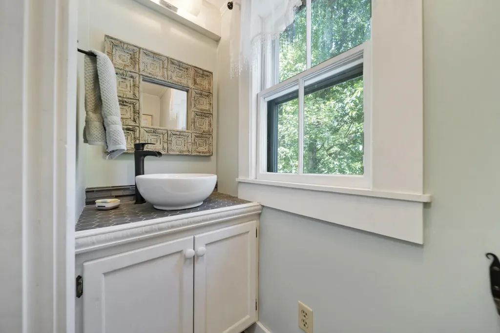 585 Governor Wentworth Highway Wolfeboro NH 03894