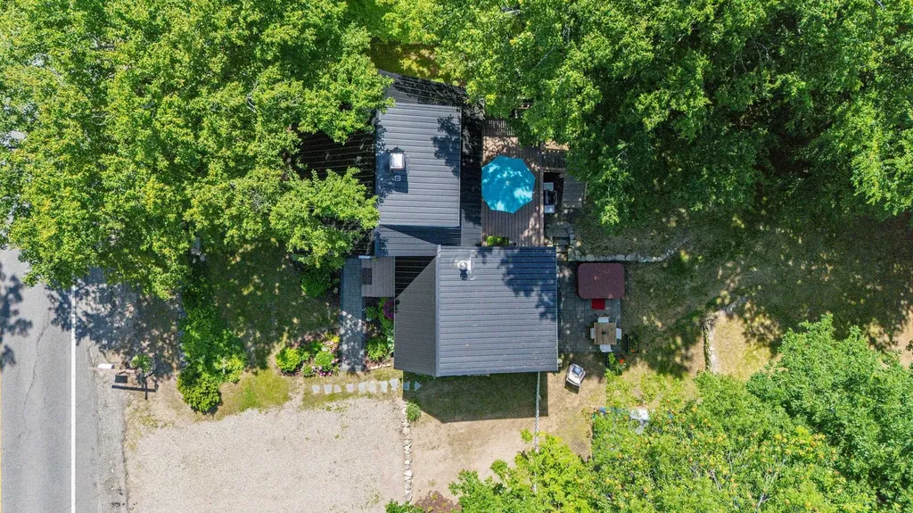 585 Governor Wentworth Highway Wolfeboro NH 03894