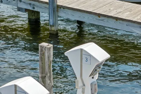 21 Pleasant Street Meredith NH 03253