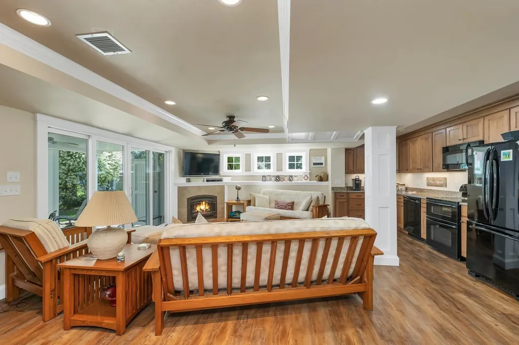 28 Route 11d Alton NH 03810