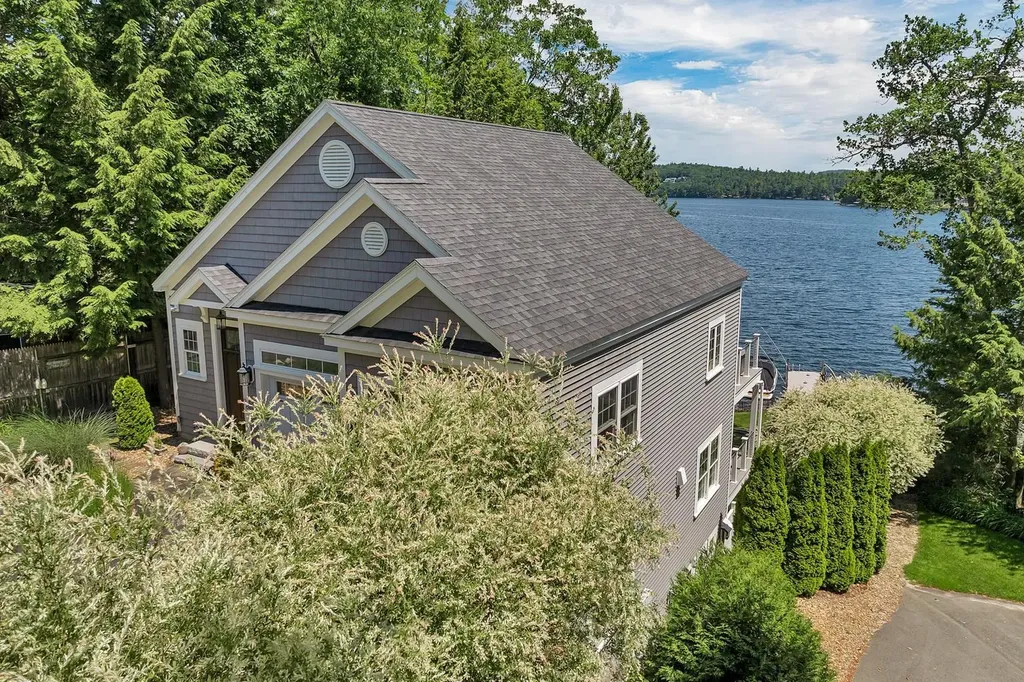 28 Route 11d Alton NH 03810