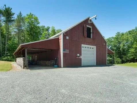 27 Old State Road Epping NH 03042