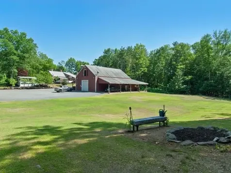 27 Old State Road Epping NH 03042