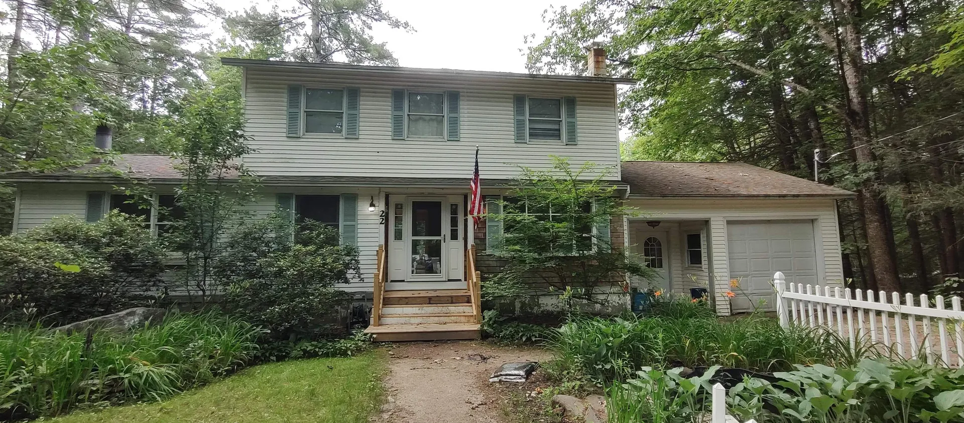 22 Lane Road Raymond NH 03077