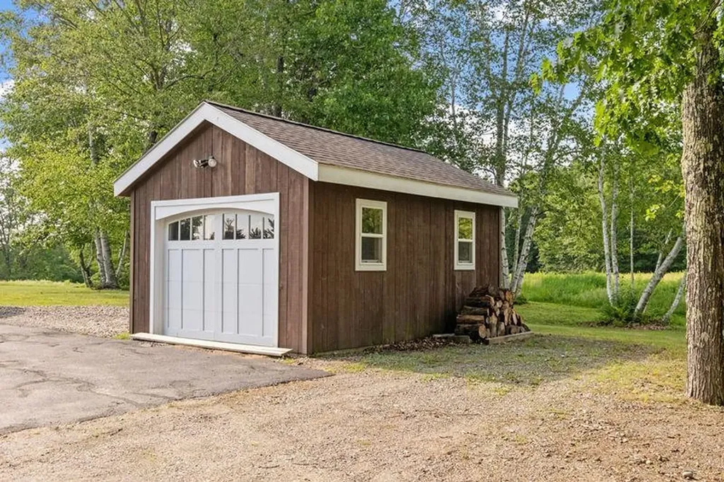 53 Lorenz Road Chesterfield NH 03466