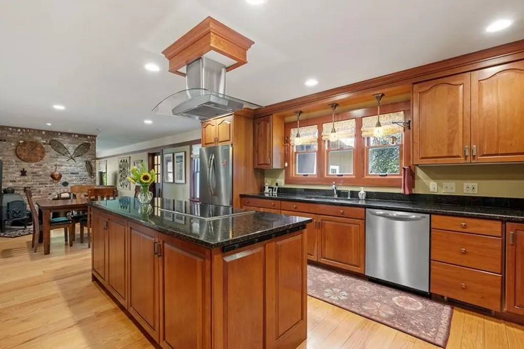 53 Lorenz Road Chesterfield NH 03466