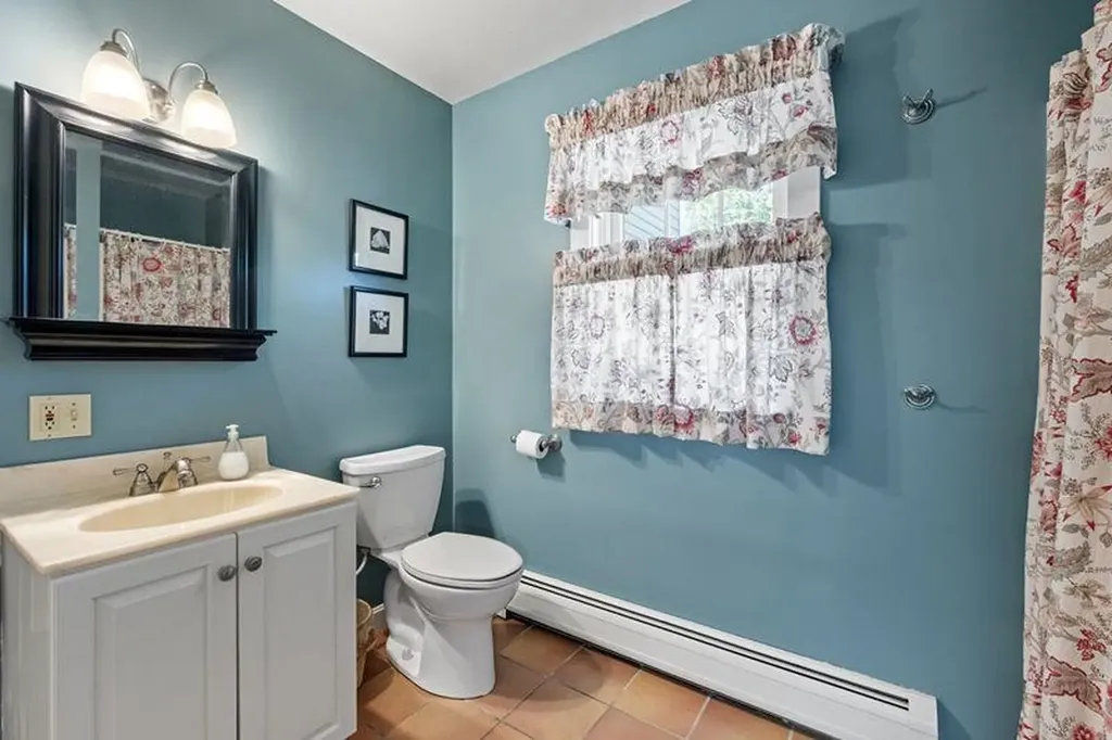 53 Lorenz Road Chesterfield NH 03466