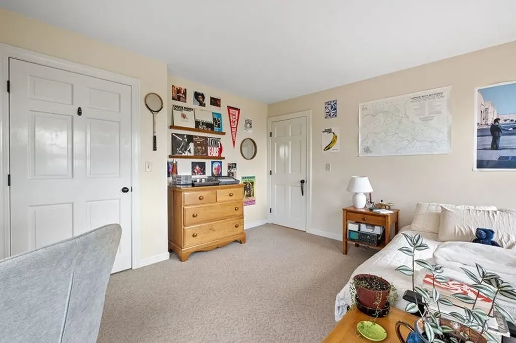 53 Lorenz Road Chesterfield NH 03466