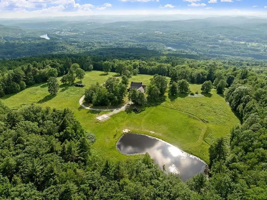 53 Lorenz Road Chesterfield NH 03466