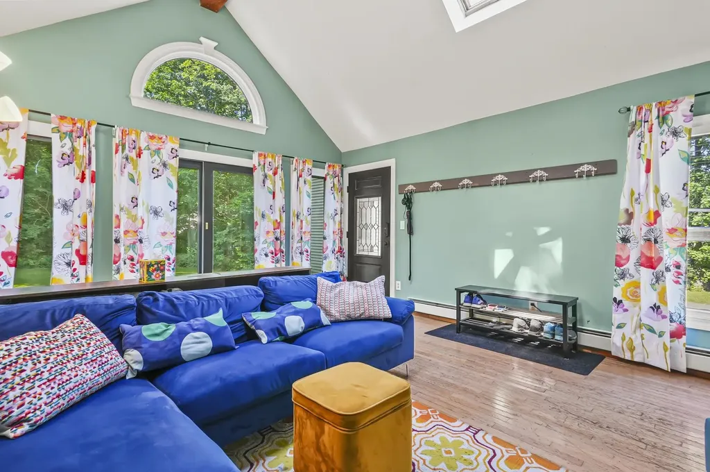 11 Palmer Avenue Plaistow NH 03865