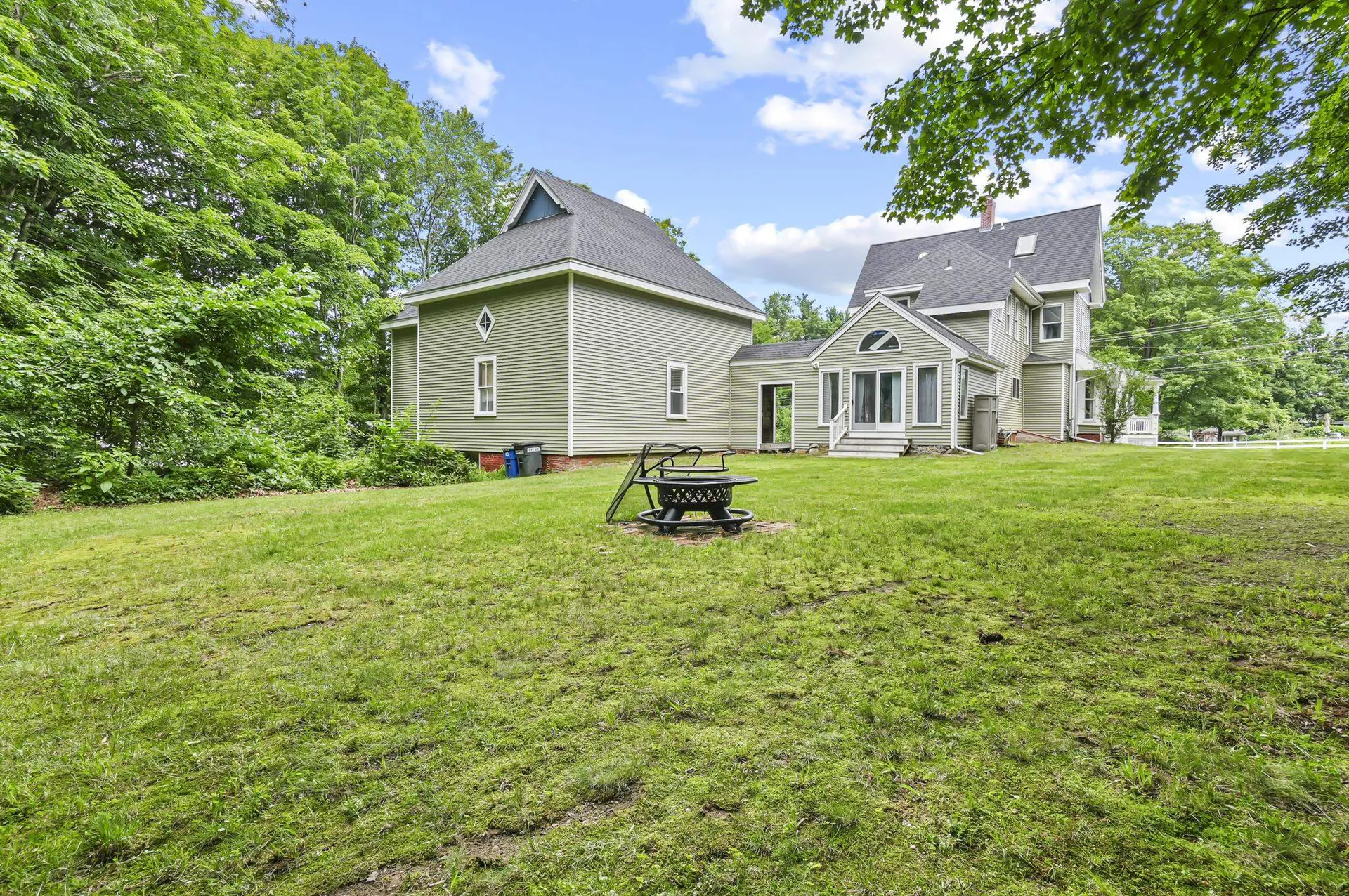 11 Palmer Avenue Plaistow NH 03865