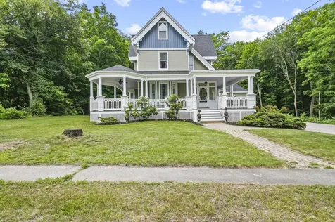 11 Palmer Avenue Plaistow NH 03865
