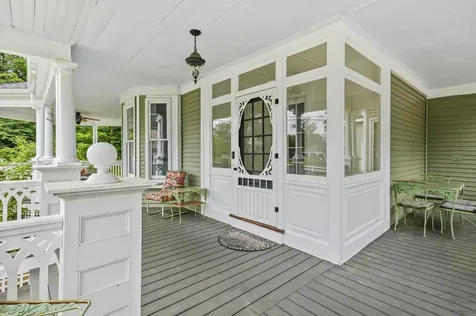 11 Palmer Avenue Plaistow NH 03865