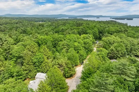 26 Kenyann Drive Wolfeboro NH 03894