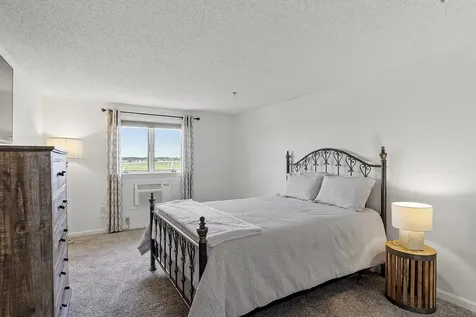 407 Ocean Boulevard Hampton NH 03842