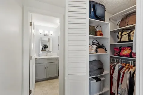 407 Ocean Boulevard Hampton NH 03842