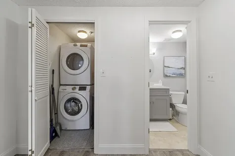 407 Ocean Boulevard Hampton NH 03842