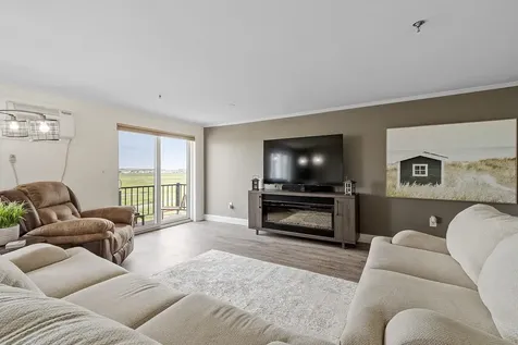 407 Ocean Boulevard Hampton NH 03842