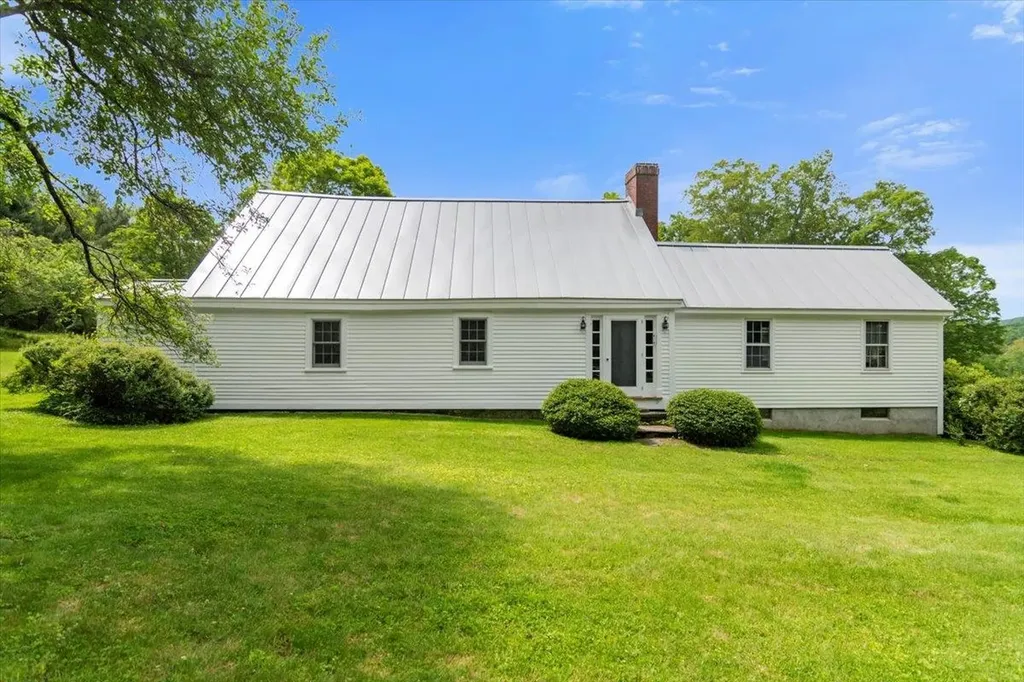 636 Dexter Road Shaftsbury VT 05262