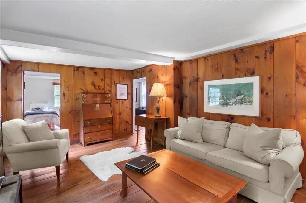 636 Dexter Road Shaftsbury VT 05262