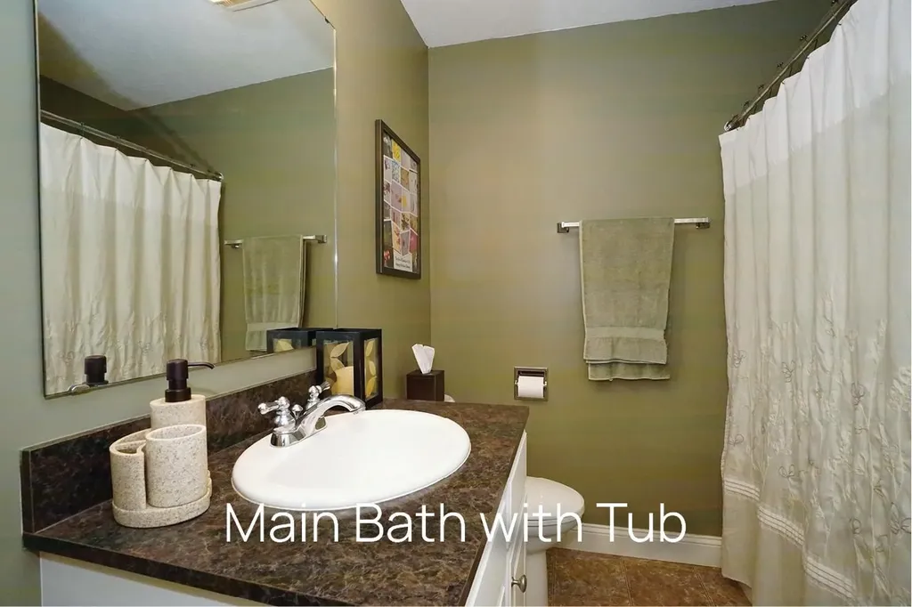 164 Hall Road Fremont NH 03044