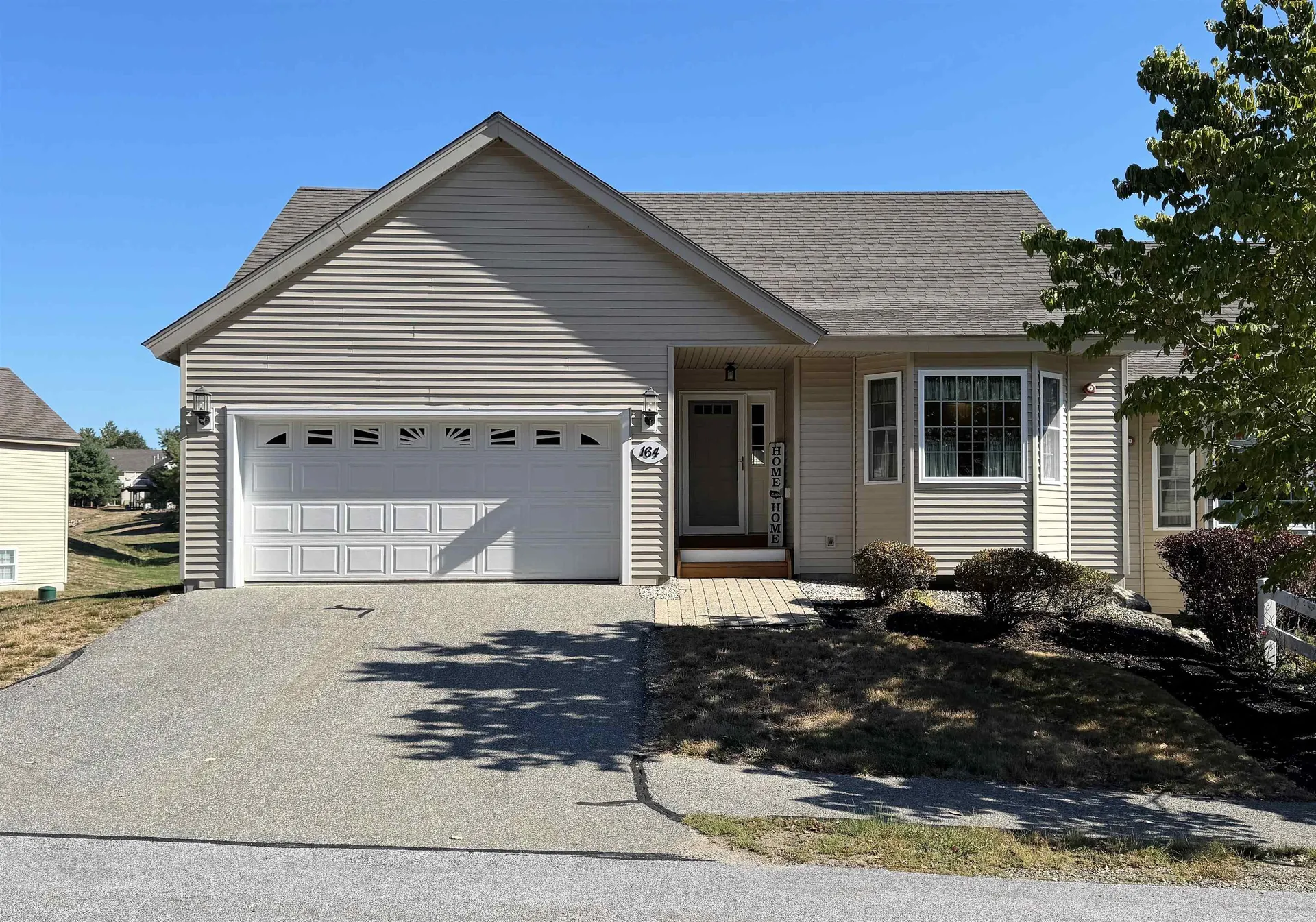 164 Hall Road Fremont NH 03044