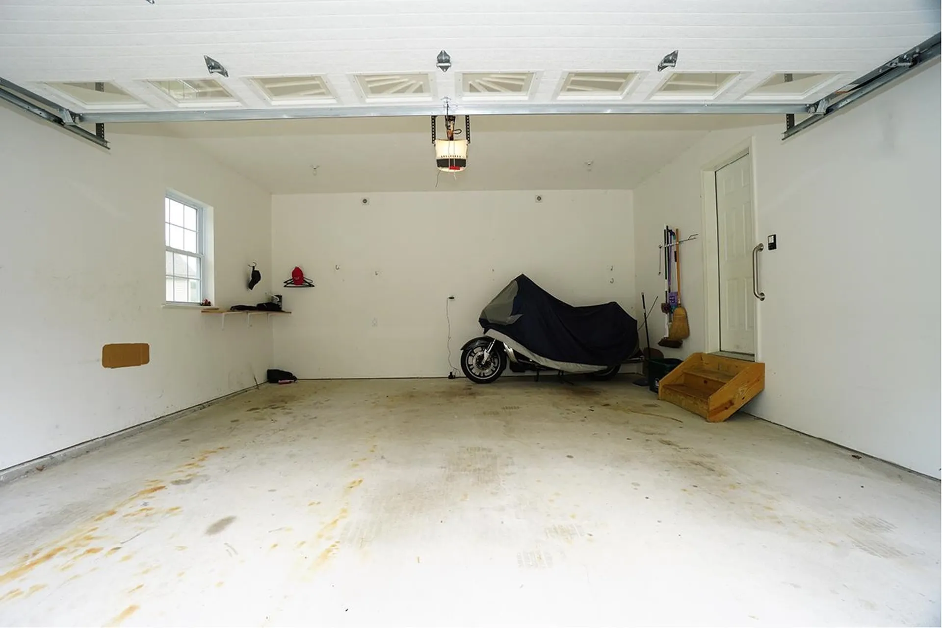 164 Hall Road Fremont NH 03044