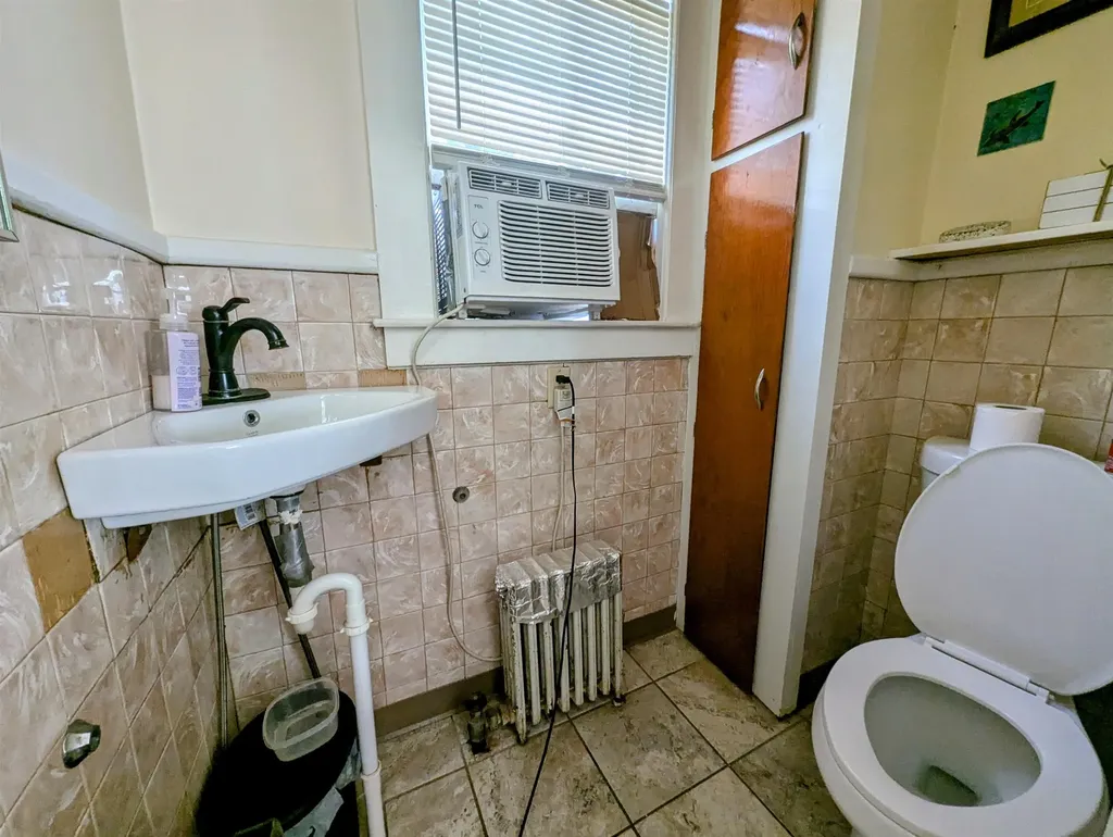 44-46 Walnut Street Claremont NH 03743