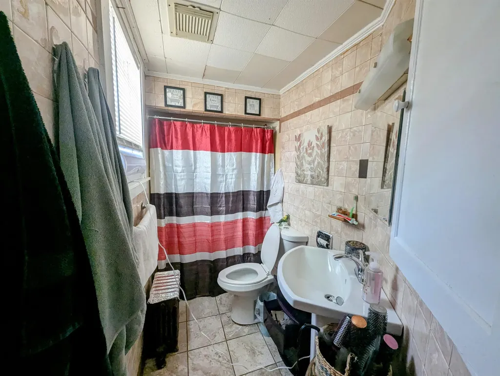 44-46 Walnut Street Claremont NH 03743