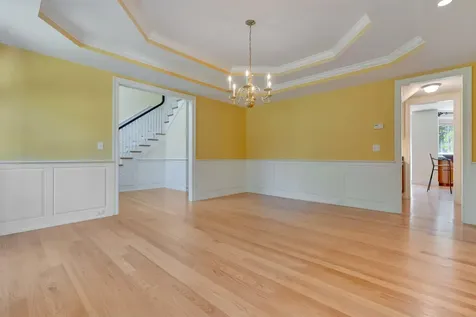 30 Squier Drive North Hampton NH 03862