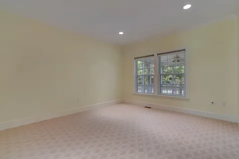 30 Squier Drive North Hampton NH 03862