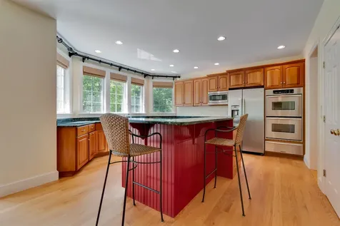 30 Squier Drive North Hampton NH 03862