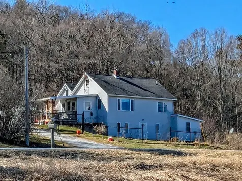 5559 West Creek Road Pittsford VT 05733