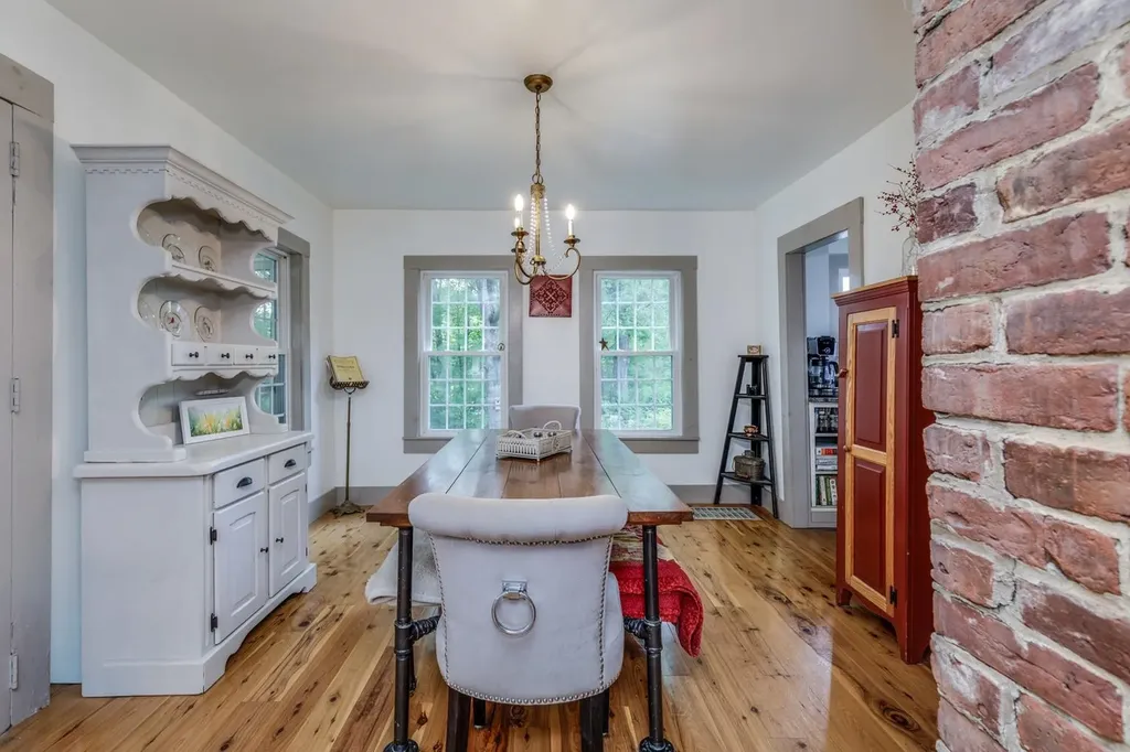 161 Hoit Road Concord NH 03301