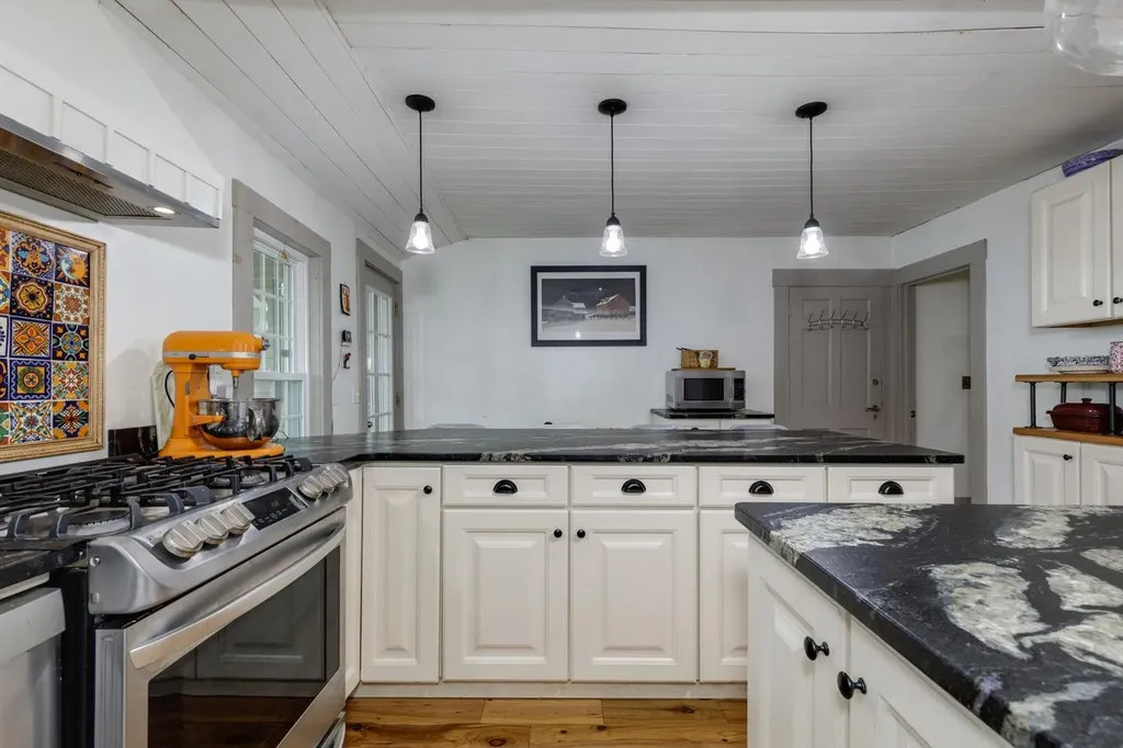 161 Hoit Road Concord NH 03301